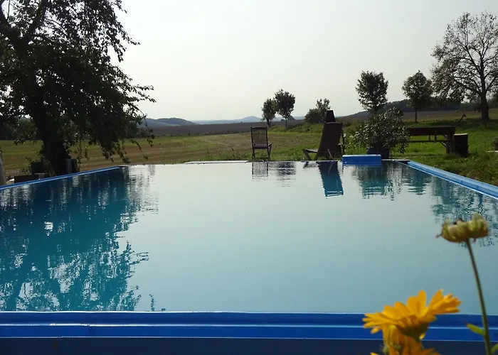 Alte Scheune Rietzschelhof Mit Pool Appartamento