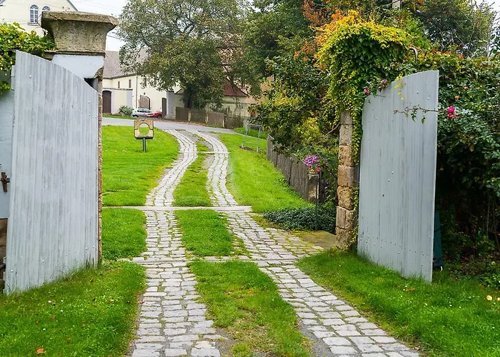 Alte Scheune Rietzschelhof Mit Pool